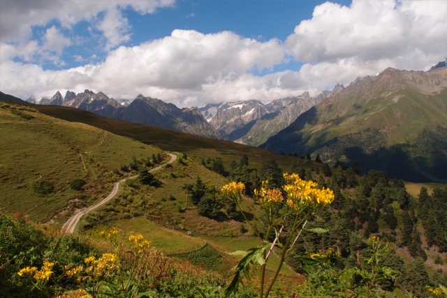 Georgien - Unterwegs im Kaukasus