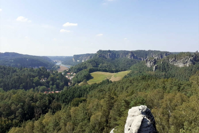 Deutschland - auf spannenden Pfaden durch die Felsenwelt